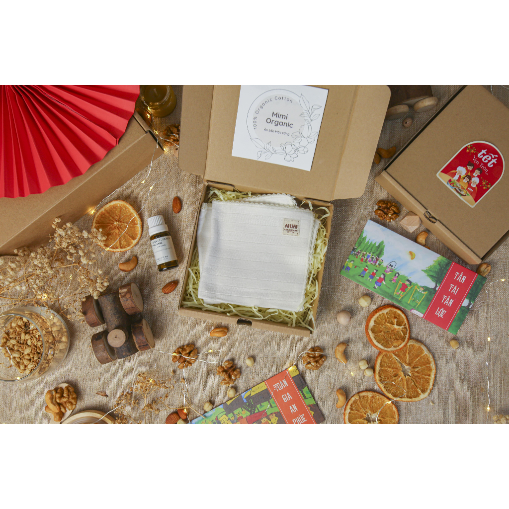 Set quà: “Nâng Niu” Mimi Organic món quà từ tự nhiên an toàn, mềm mại, kháng khuẩn.