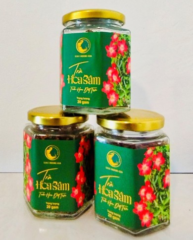 Trà Hoa Sâm Hoàng Gia Lọ 20gr